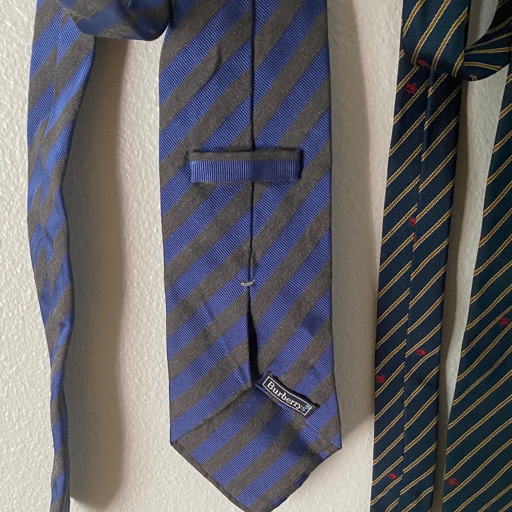 Bundle Burberry Blue and Green Striped Ties - Picture 5 of 6